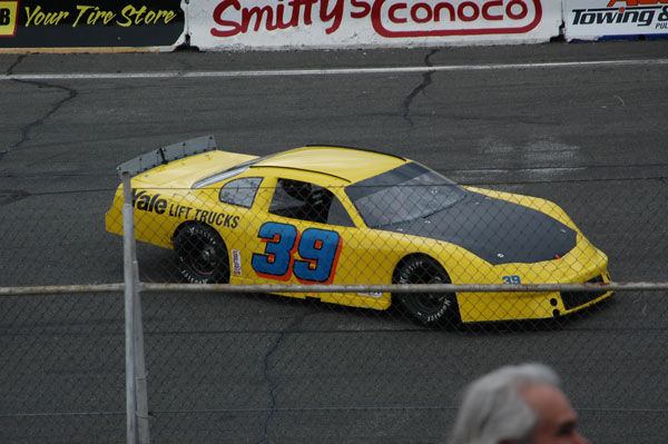 Late Model Racing at Yakima Speedway